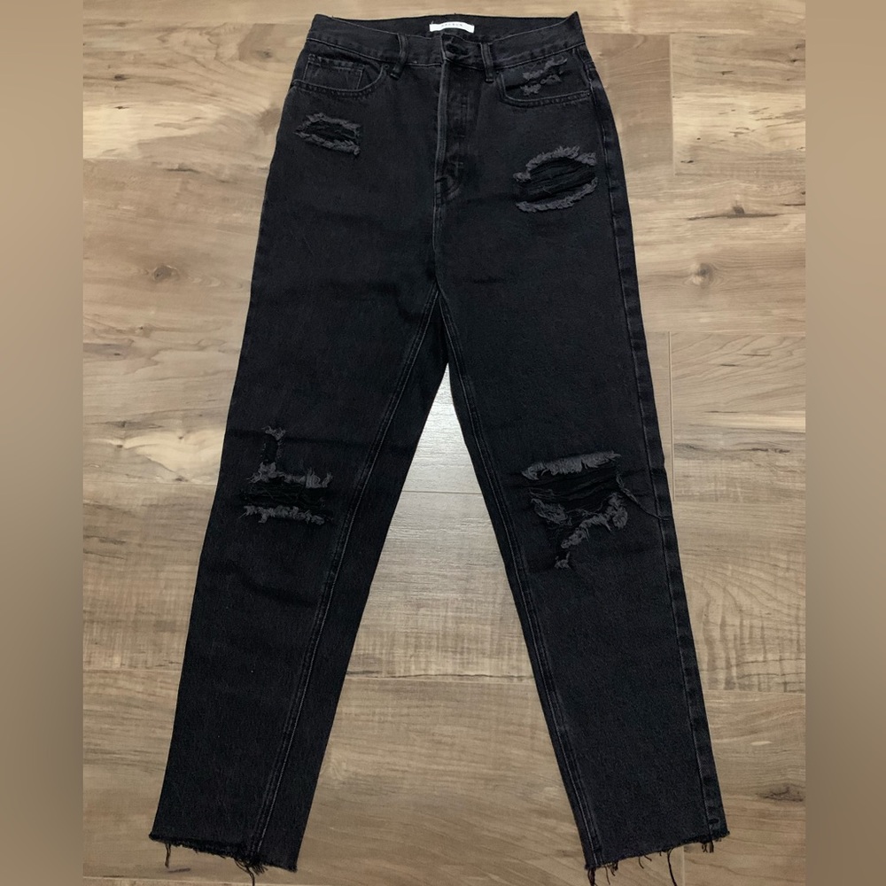 PACSUN women’s ultra high waisted slim fit jeans in distressed black!